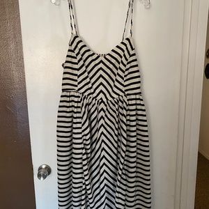 H&M black and white striped dress